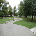 travel-slovenia-sezana-mestni-park-view