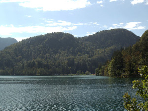 Osamelec Osojnica (Mala Osojnica - levo, Velika Osojnica - desno)